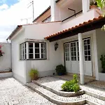 Casa Dos Pocinhos - Ferias Tranquilas No Campo Torres Novas